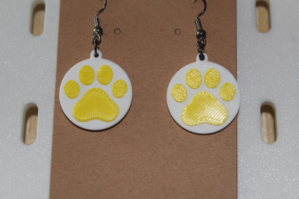 Yellow Dog Paw